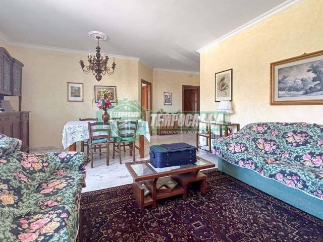 Appartamento in vendita a Anguillara Sabazia RM