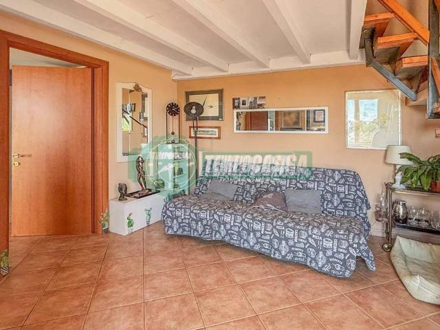 Appartamento in vendita a Anguillara Sabazia RM