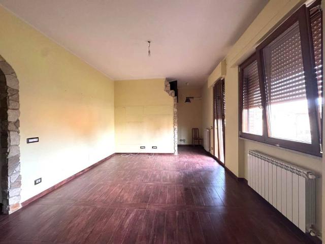 Appartamento in vendita a Anguillara Sabazia RM
