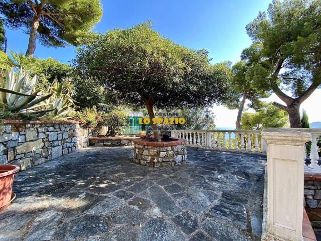 Appartamento in vendita a Andora SV
