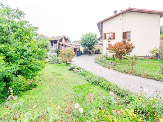 Appartamento in vendita a Annone di Brianza LC