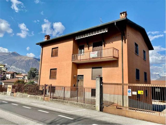 Appartamento in vendita a Annone di Brianza LC