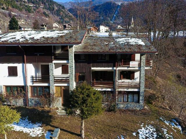 Appartamento in vendita a Antey Saint Andrè AO
