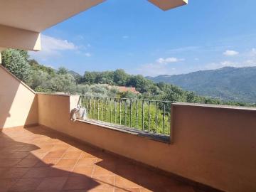 Appartamento in vendita a Anticoli Corrado RM