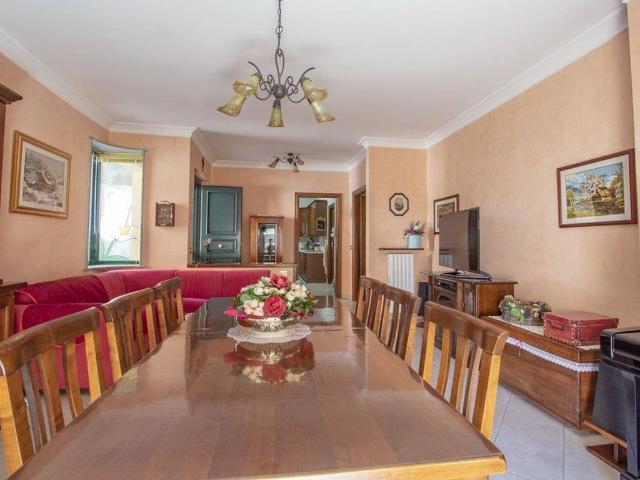 Appartamento in vendita a Antrodoco RI