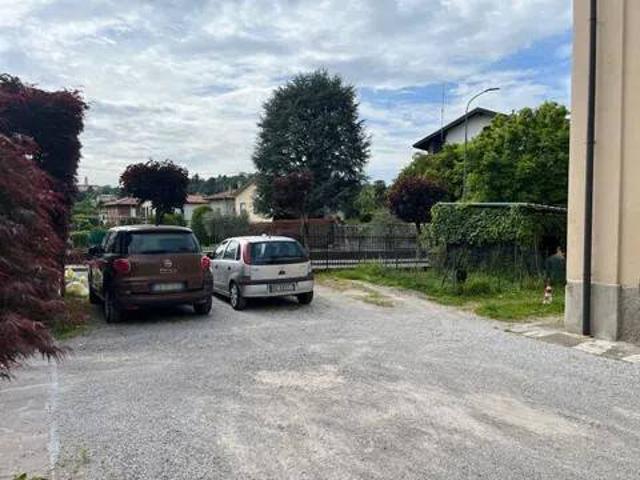 Appartamento in vendita a Anzano del Parco CO