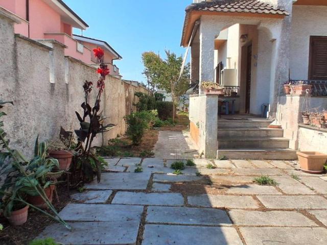 Appartamento in vendita a Anzio RM