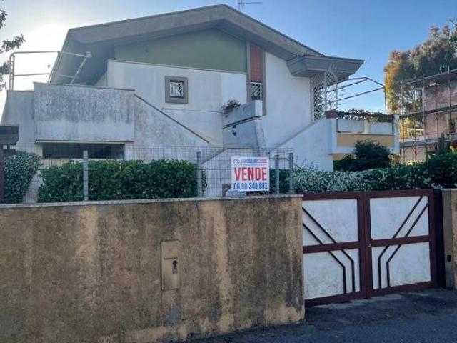 Appartamento in vendita a Anzio RM