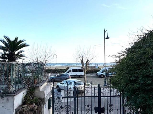 Appartamento in vendita a Anzio RM