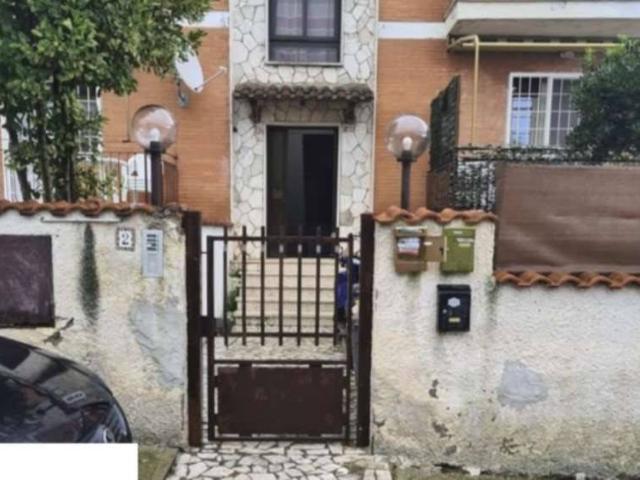 Appartamento in vendita a Anzio RM