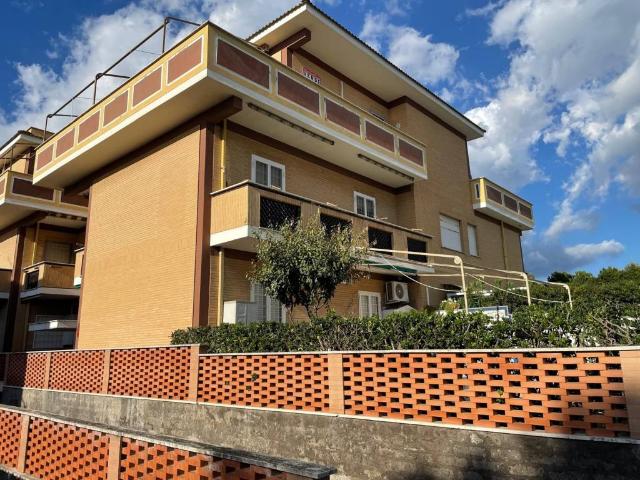 Appartamento in vendita a Anzio RM