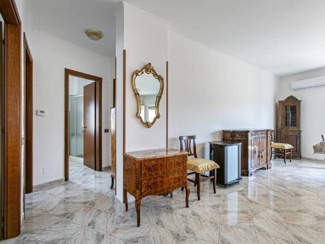 Appartamento in vendita a Anzio RM