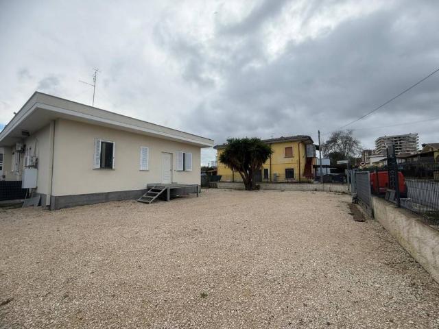 Appartamento in vendita a Aprilia LT