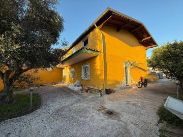 Via Chieti Aprilia, Isole, Latina Lazio