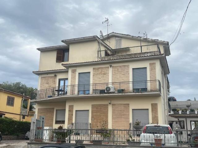 Appartamento in vendita a Aprilia LT