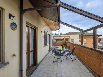 Appartamento in vendita a Arcore MB