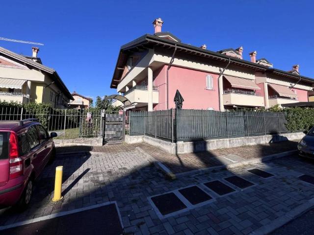Appartamento in vendita a Arcore MB