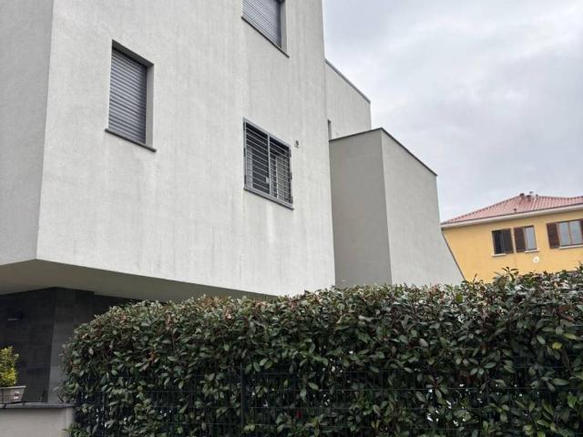 Appartamento in vendita a Arcore MB