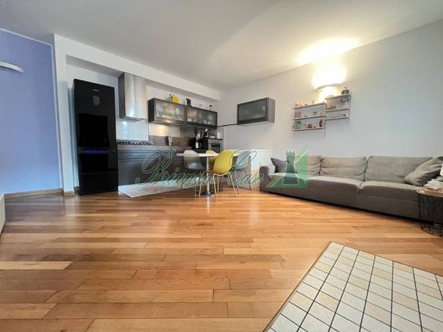 Appartamento in vendita a Arcore MB