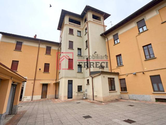 Appartamento in vendita a Arcore MB