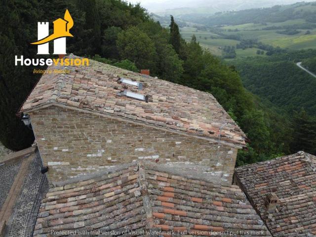 Appartamento in vendita a Arcevia AN