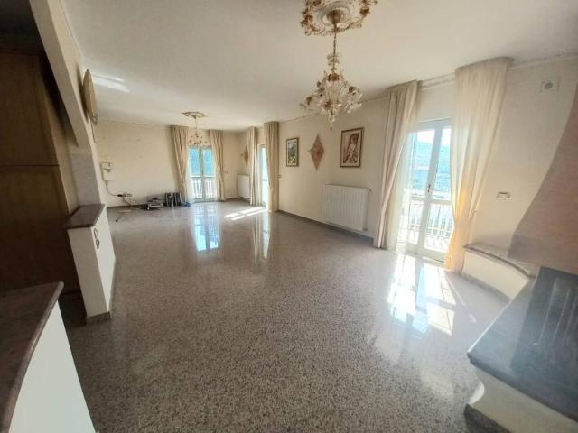 Appartamento in vendita a Archi CH