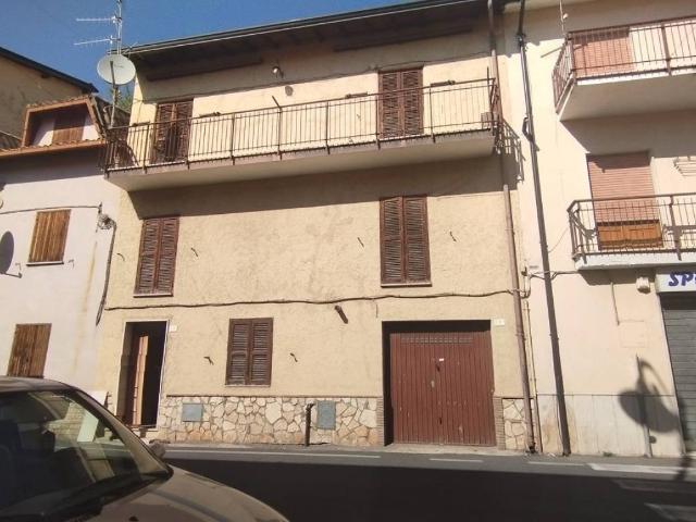 Appartamento in vendita a Arcinazzo Romano RM