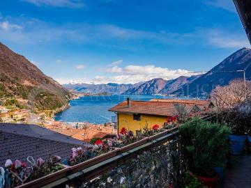 Appartamento in vendita a Argegno CO