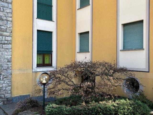Appartamento in vendita a Argegno CO