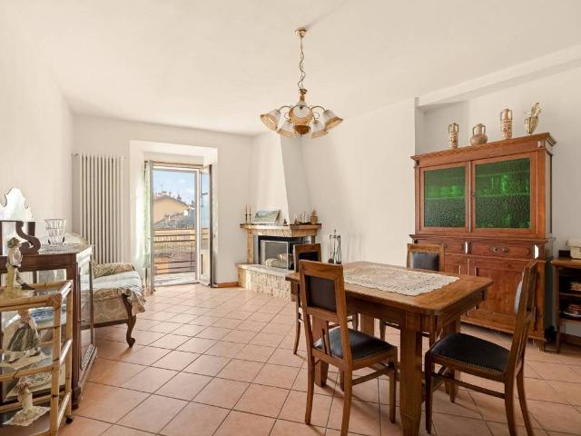 Appartamento in vendita a Argegno CO