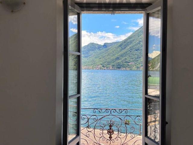 Appartamento in vendita a Argegno CO