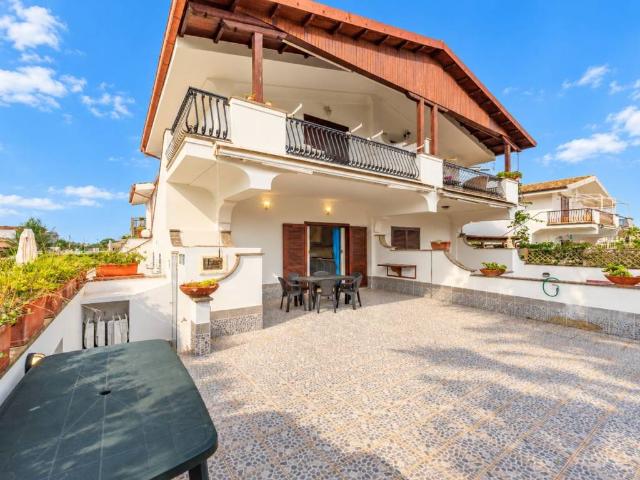 Appartamento in vendita a Ardea RM