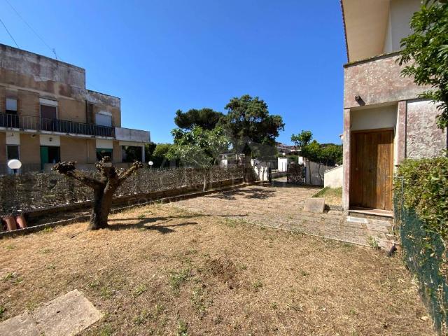 Appartamento in vendita a Ardea RM