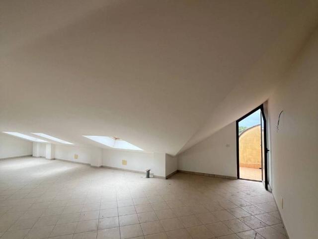 Appartamento in vendita a Ardea RM