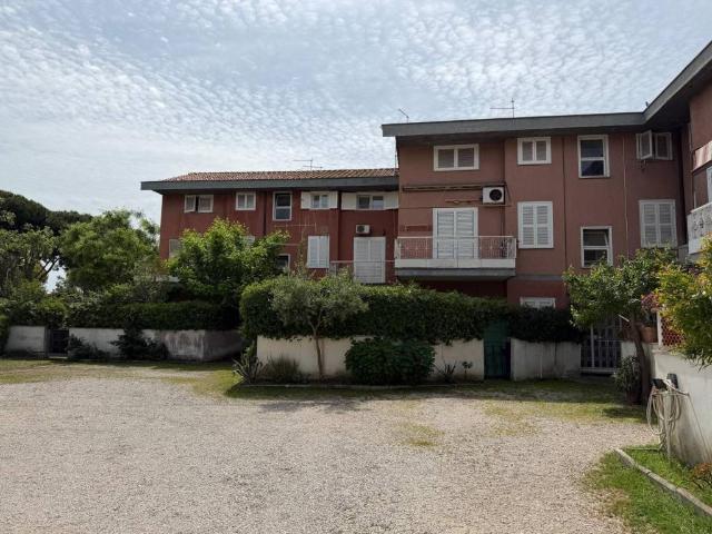 Appartamento in vendita a Ardea RM