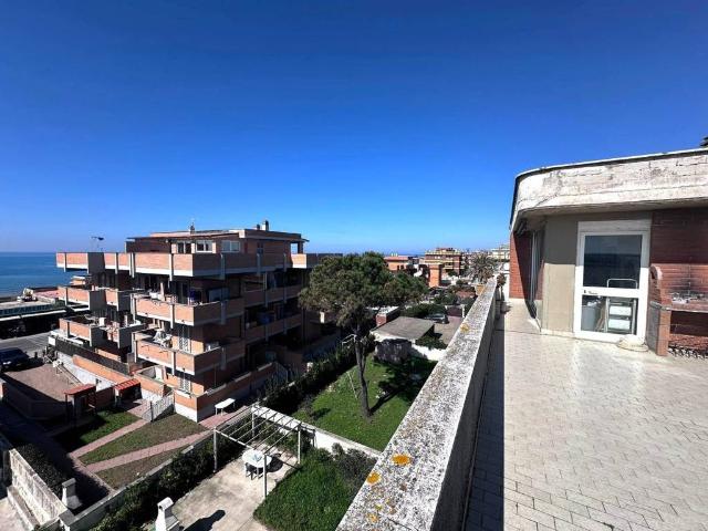Appartamento in vendita a Ardea RM