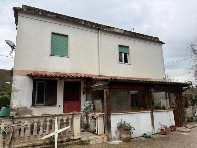 Appartamento in vendita a Ardea RM
