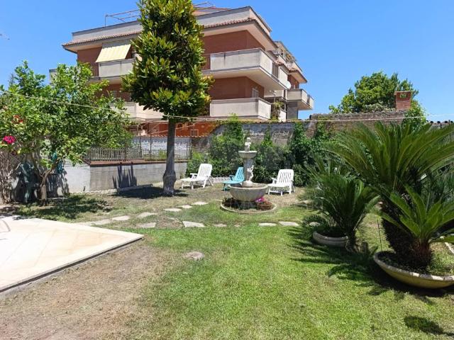 Appartamento in vendita a Ardea RM