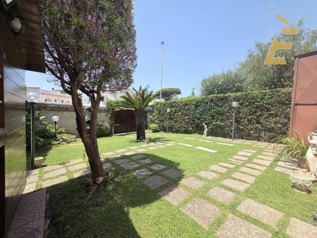 Appartamento in vendita a Ardea RM