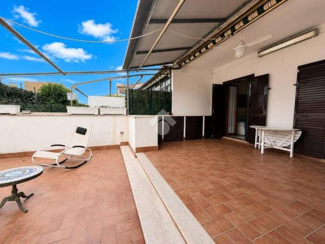 Appartamento in vendita a Ardea RM