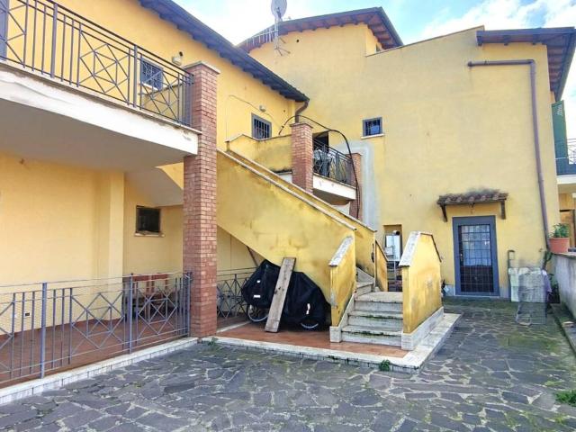 Appartamento in vendita a Ardea RM