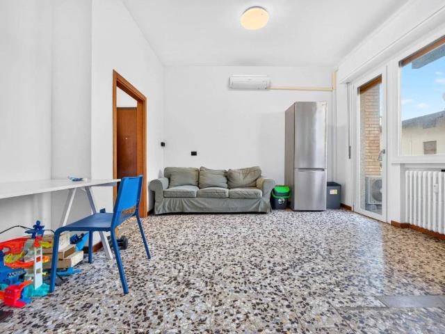 Appartamento in vendita a Arese MI