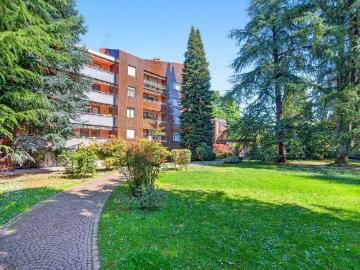 Appartamento in vendita a Arese MI