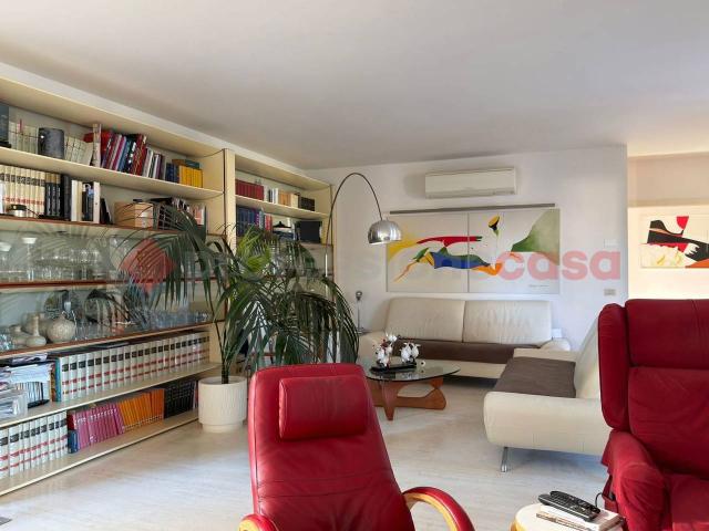 Casa indipendente in vendita a Arezzo