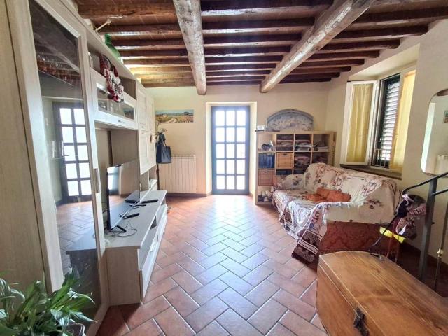 Casa indipendente in vendita a Arezzo AR