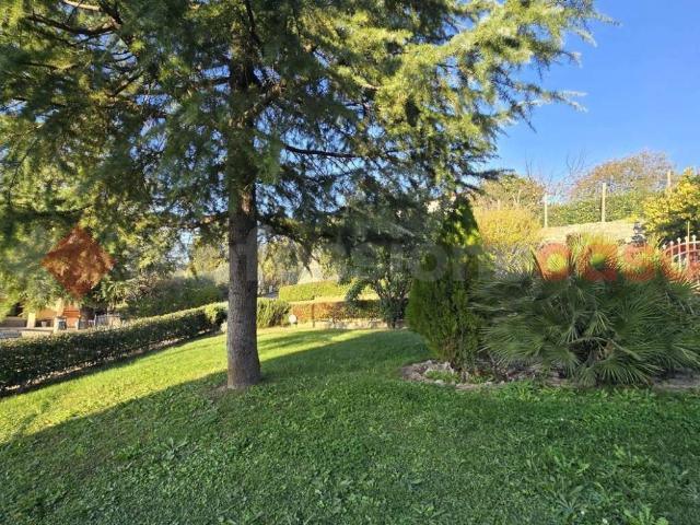 Villa in vendita a Arezzo AR
