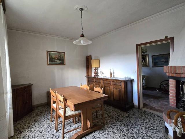 Casa indipendente in vendita a Arezzo AR