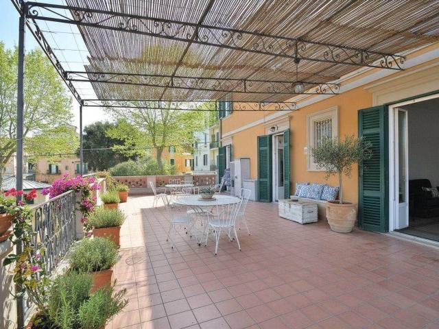Appartamento in vendita a Ariccia