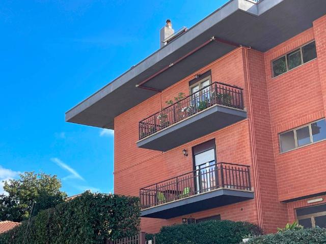 Appartamento in vendita a Ariccia RM