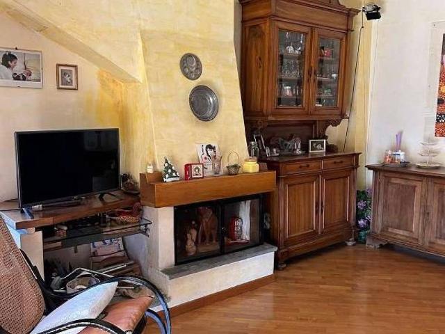 Appartamento in vendita a Ariccia RM